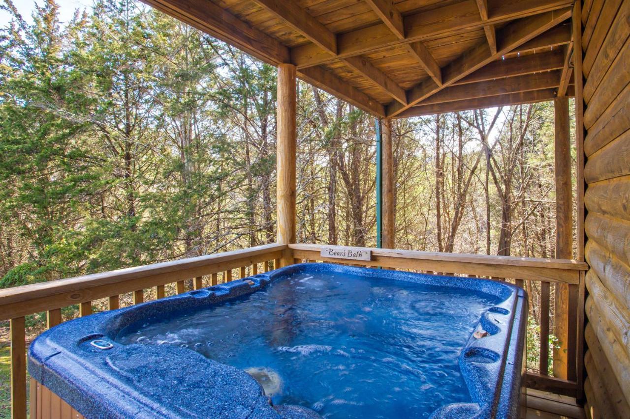 Smoky Bear Lodge With Guest House, Hot Tub, 1089 Free Tickets Each Paid Day, Dollywood And More Sevierville Zewnętrze zdjęcie